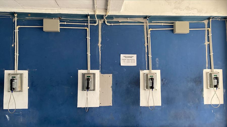 J&R Vandal Dirençli Telefon Malezya Kamu Telefon İstasyonuna Yerleştirildi